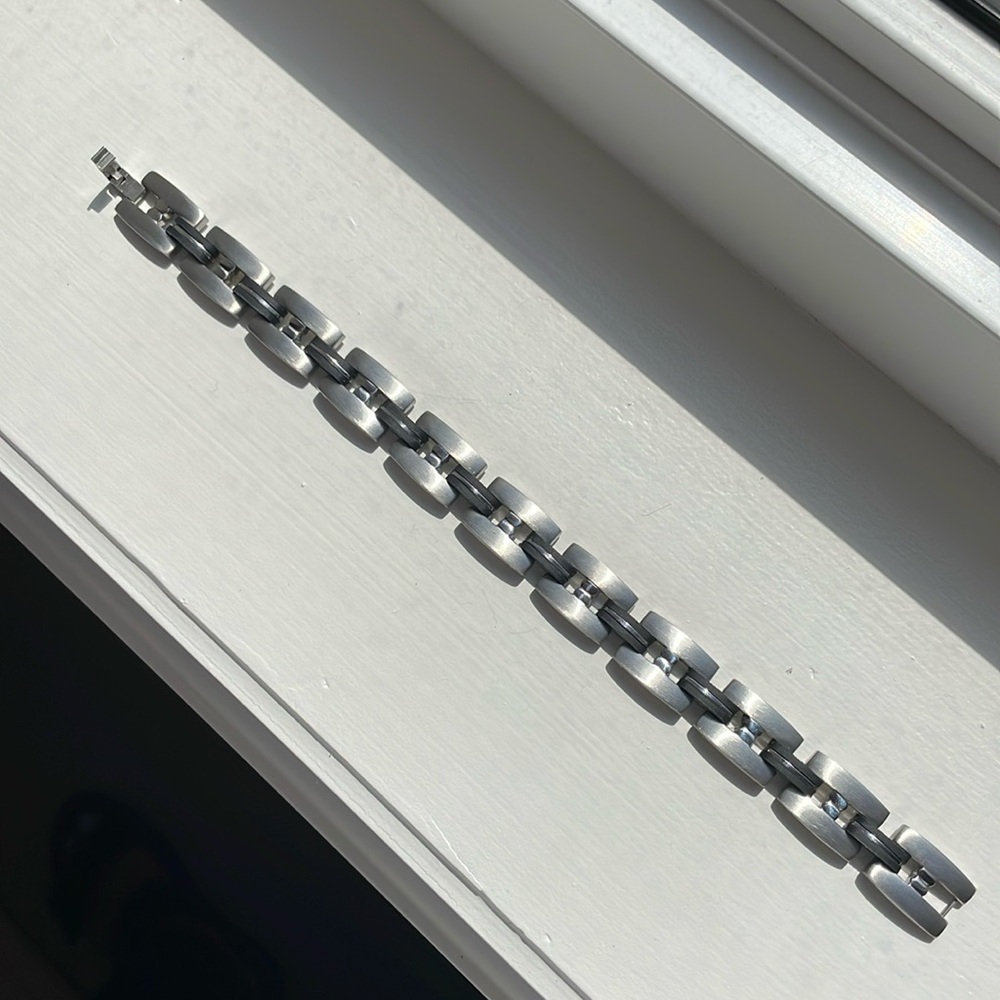 Men’s Two-tone Stainless Steel and Black Rubber Square Chainlink Bracelet